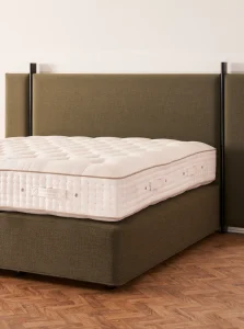 Gate headboard